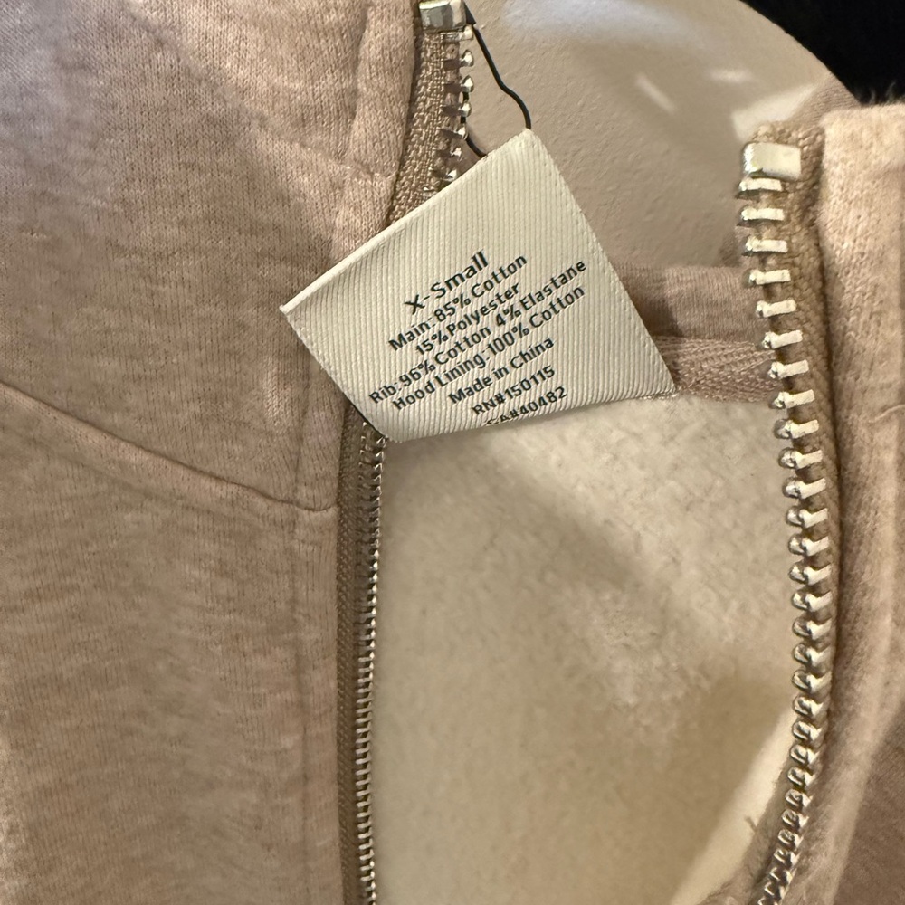 Varley Stirling Half Zipped Hoodie - Picture 8 of 10